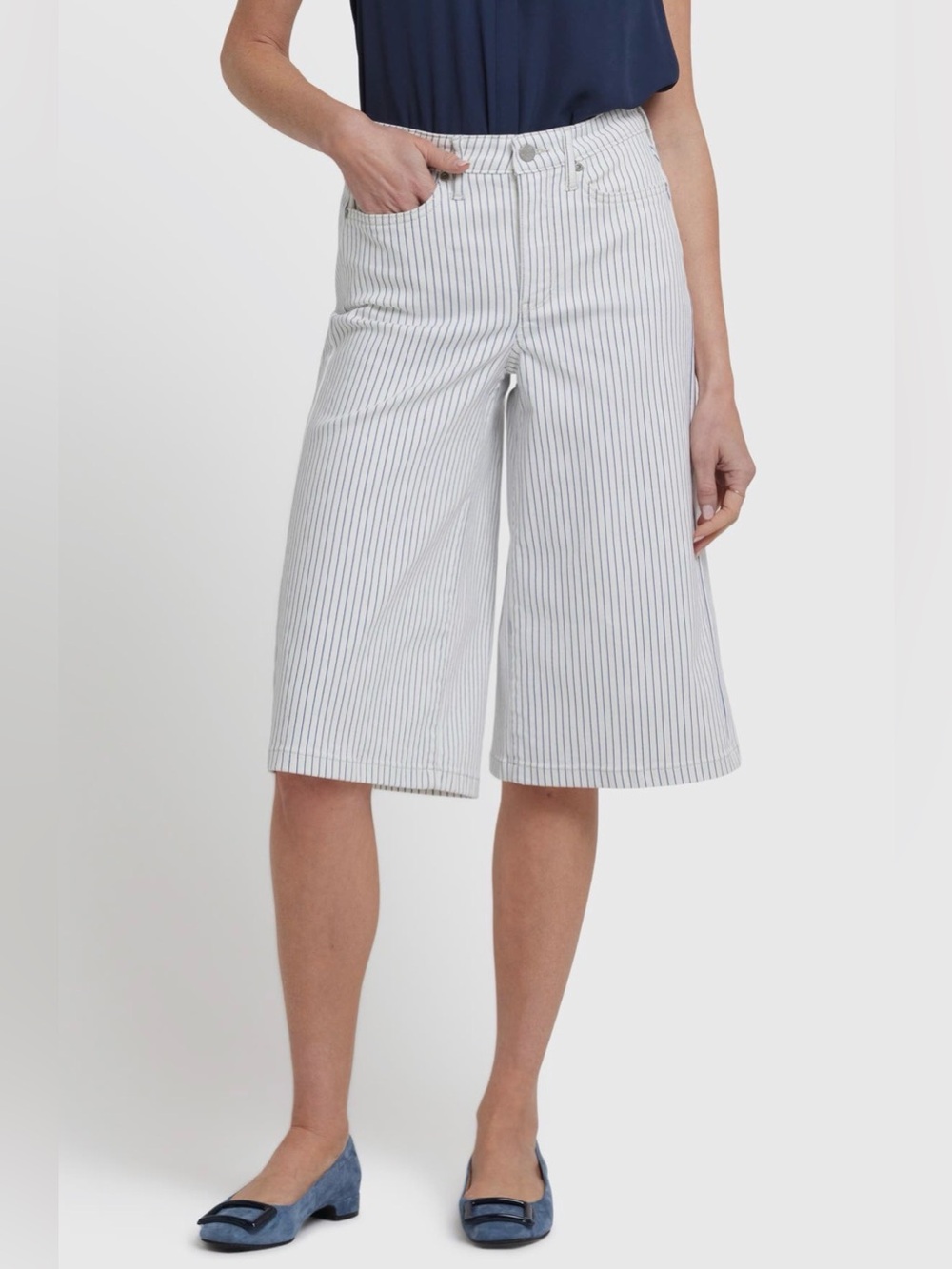 NYDJ 
Amelia Culotte Jeans White with Thin Blue Pinstripes 12